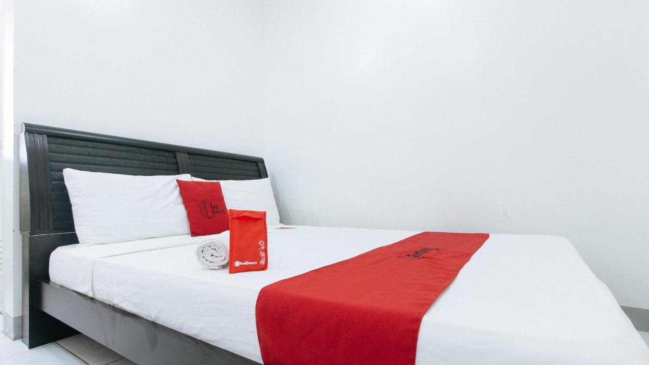 Reddoorz Near Sm Bicutan Hotell Paranaque City Eksteriør bilde