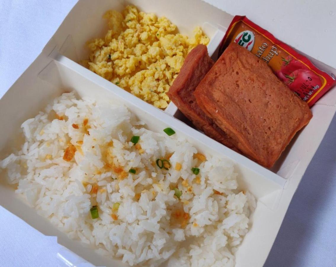 Reddoorz Near Sm Bicutan Hotell Paranaque City Eksteriør bilde