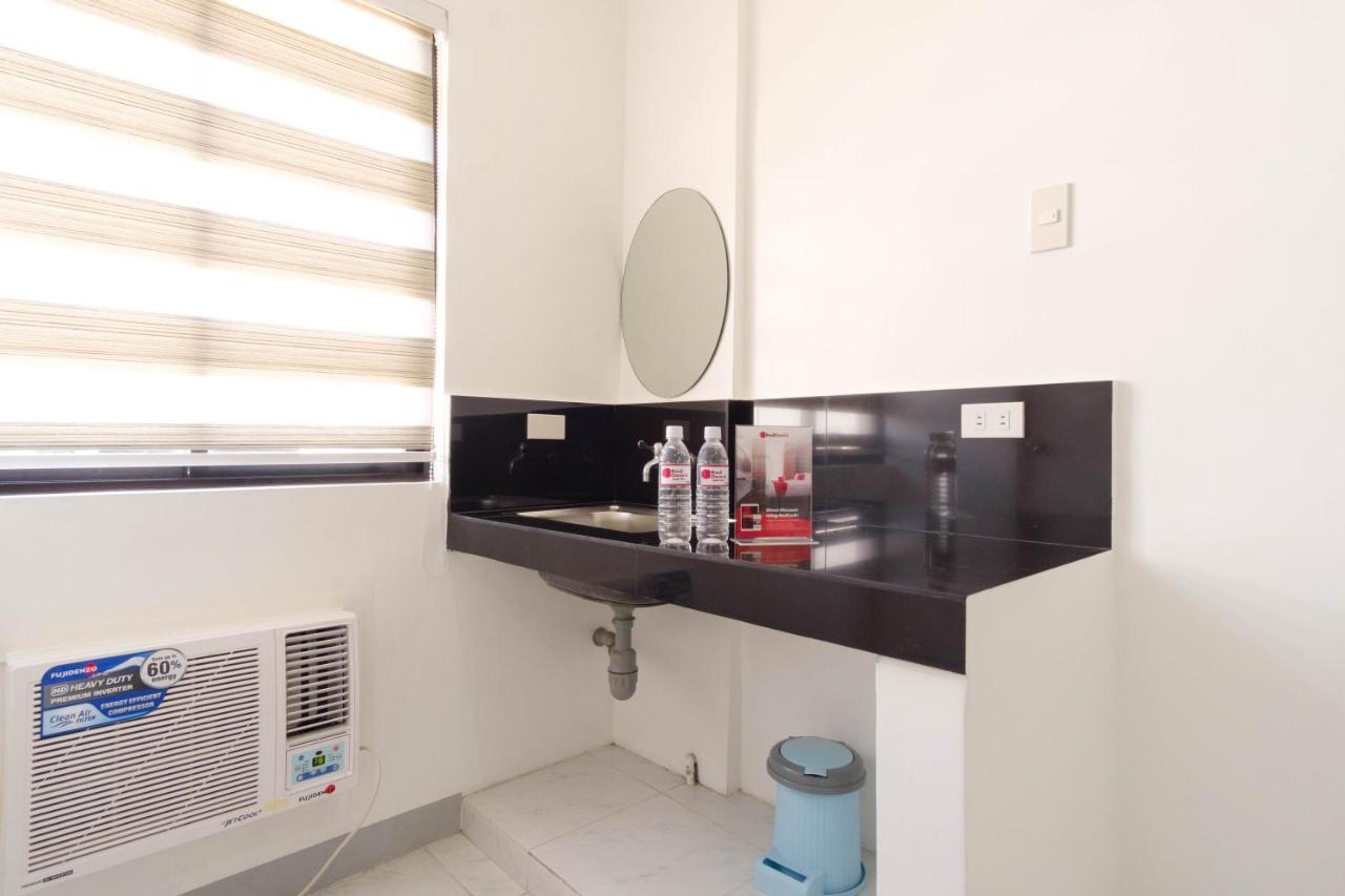 Reddoorz Near Sm Bicutan Hotell Paranaque City Eksteriør bilde