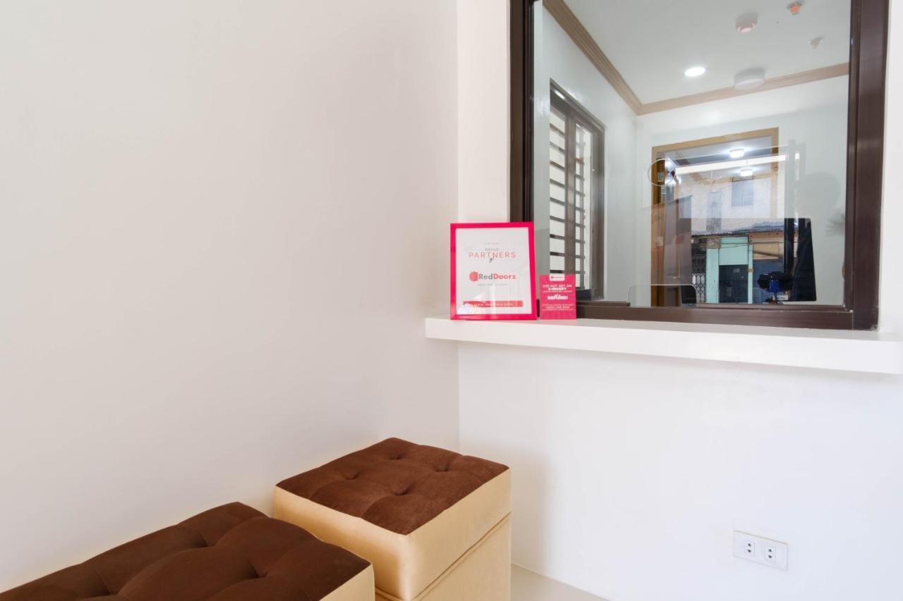 Reddoorz Near Sm Bicutan Hotell Paranaque City Eksteriør bilde