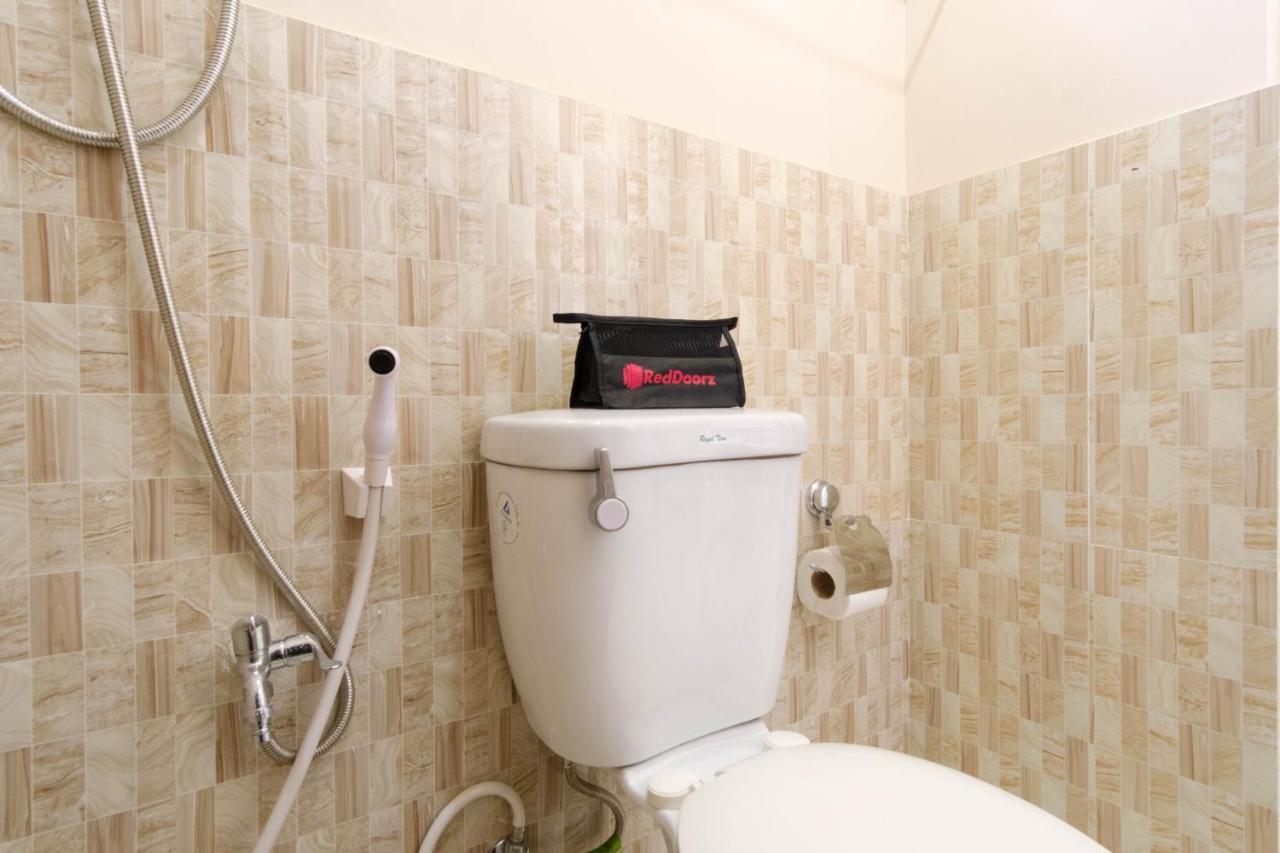 Reddoorz Near Sm Bicutan Hotell Paranaque City Eksteriør bilde